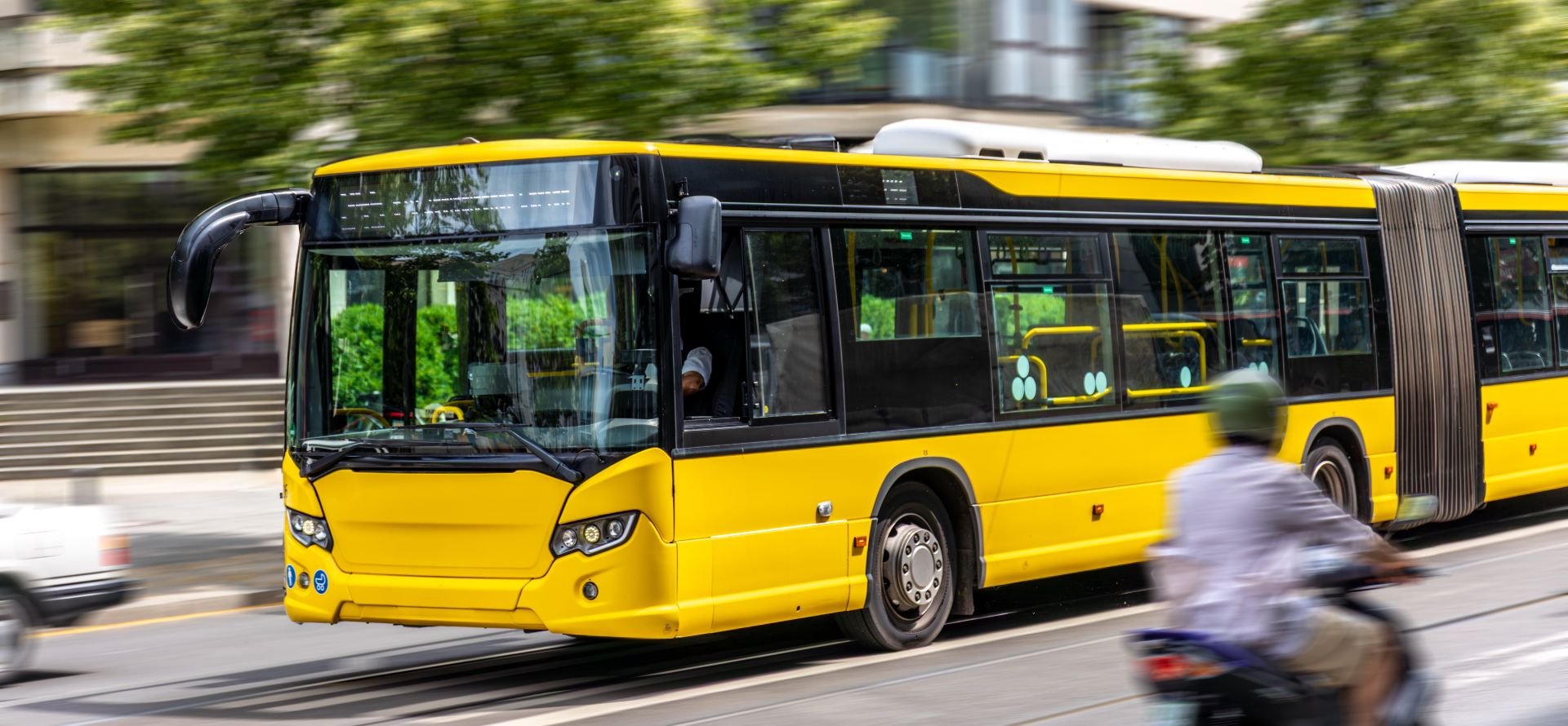 Public transit bus camera system for onboard AI video analytics